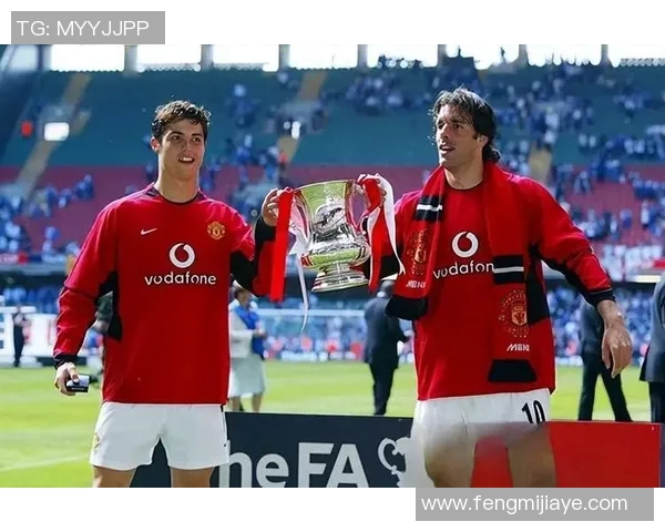 足球明星6号合集精彩回顾与传奇故事揭秘让我们一起重温绿茵场上的辉煌瞬间